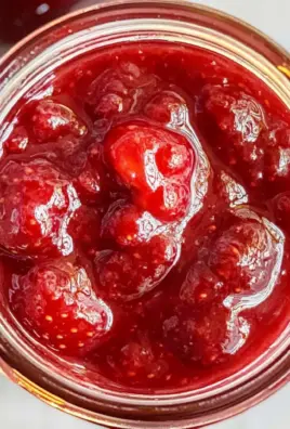 Easy Strawberry Compote